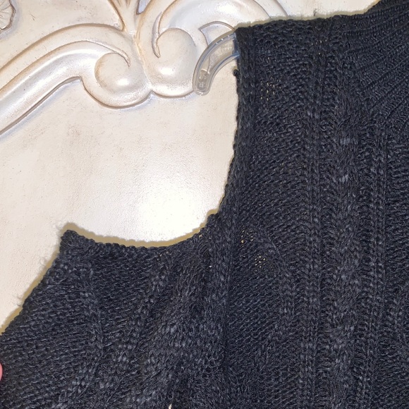 Freshman 1996 Cold Shoulder Sweater. M - Picture 2 of 5